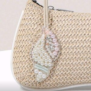 Shell With Pearls Bag Charm